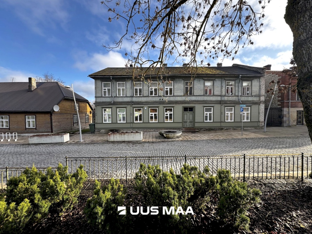 Rakvere linn, Pikk 37