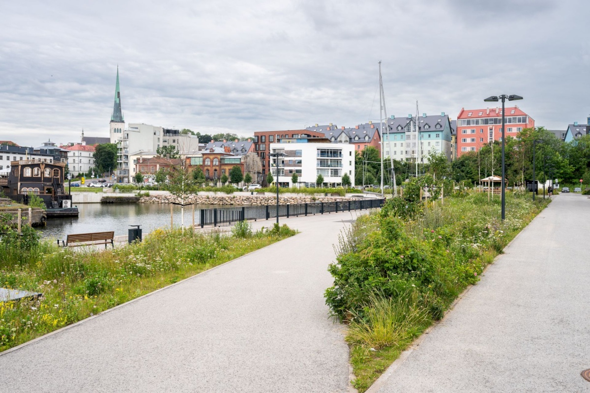 Tallinn, Põhja-Tallinna linnaosa, Kalaranna 8/11