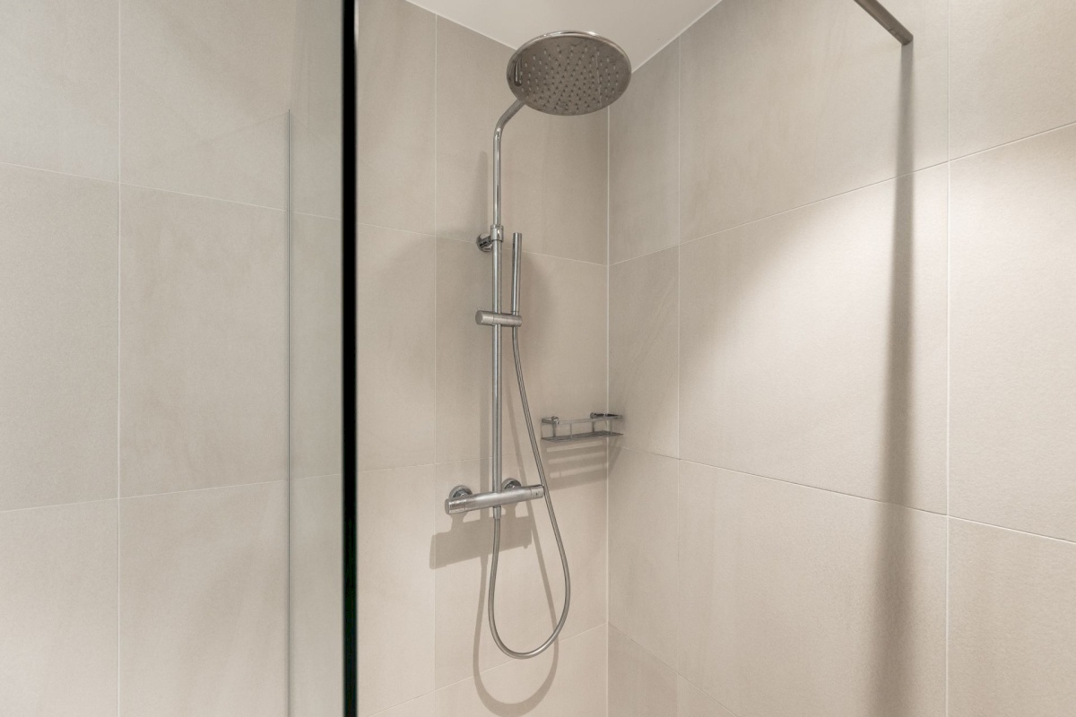 Tallinn, Põhja-Tallinna linnaosa, Kalaranna 8/11