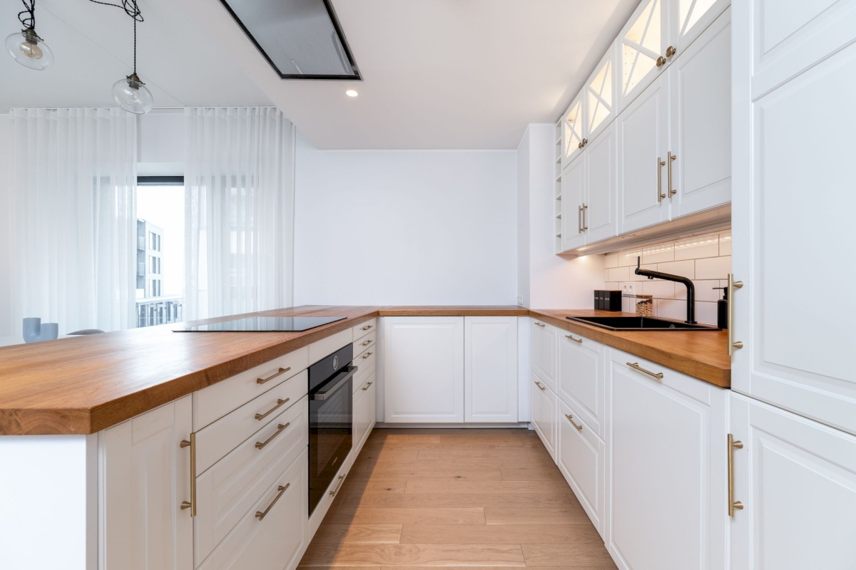 Tallinn, Põhja-Tallinna linnaosa, Kalaranna 8/11