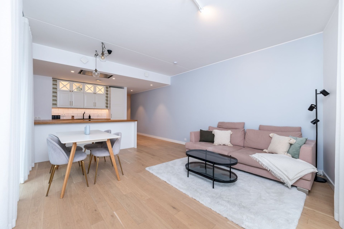 Tallinn, Põhja-Tallinna linnaosa, Kalaranna 8/11