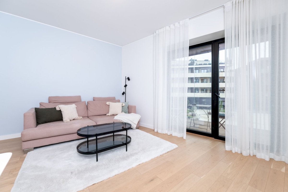 Tallinn, Põhja-Tallinna linnaosa, Kalaranna 8/11