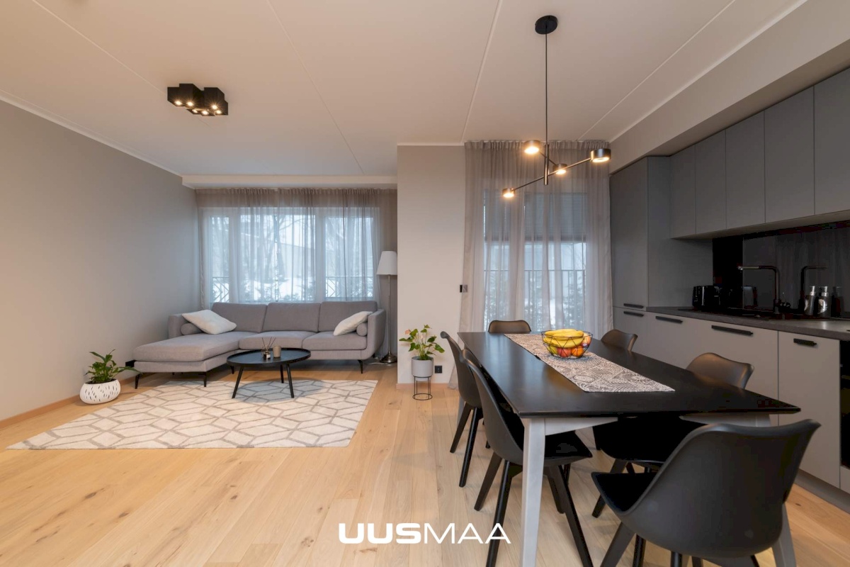 Tallinn, Kesklinna linnaosa, Pärnu mnt 127c