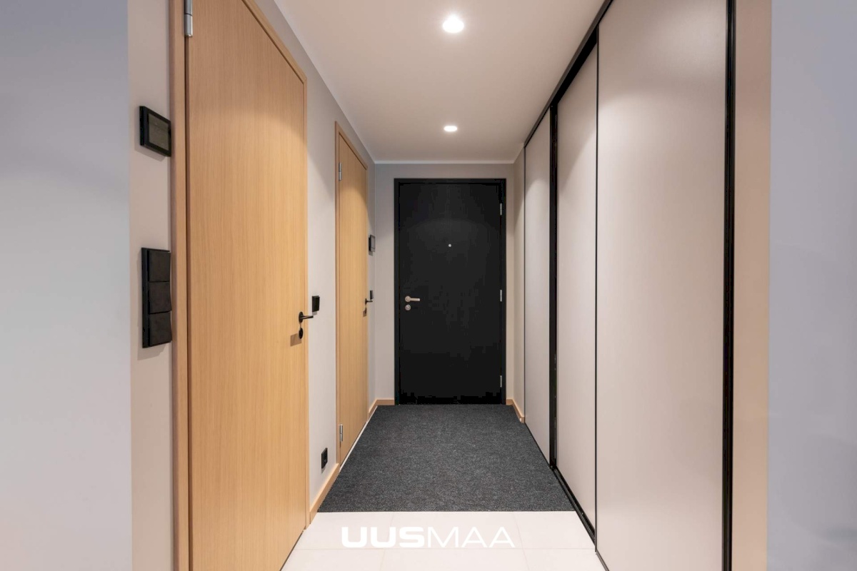 Tallinn, Kesklinna linnaosa, Pärnu mnt 127c