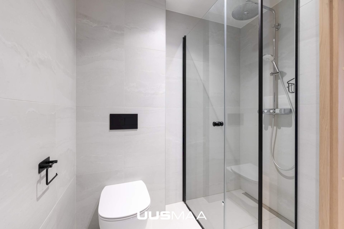 Tallinn, Kesklinna linnaosa, Pärnu mnt 127c