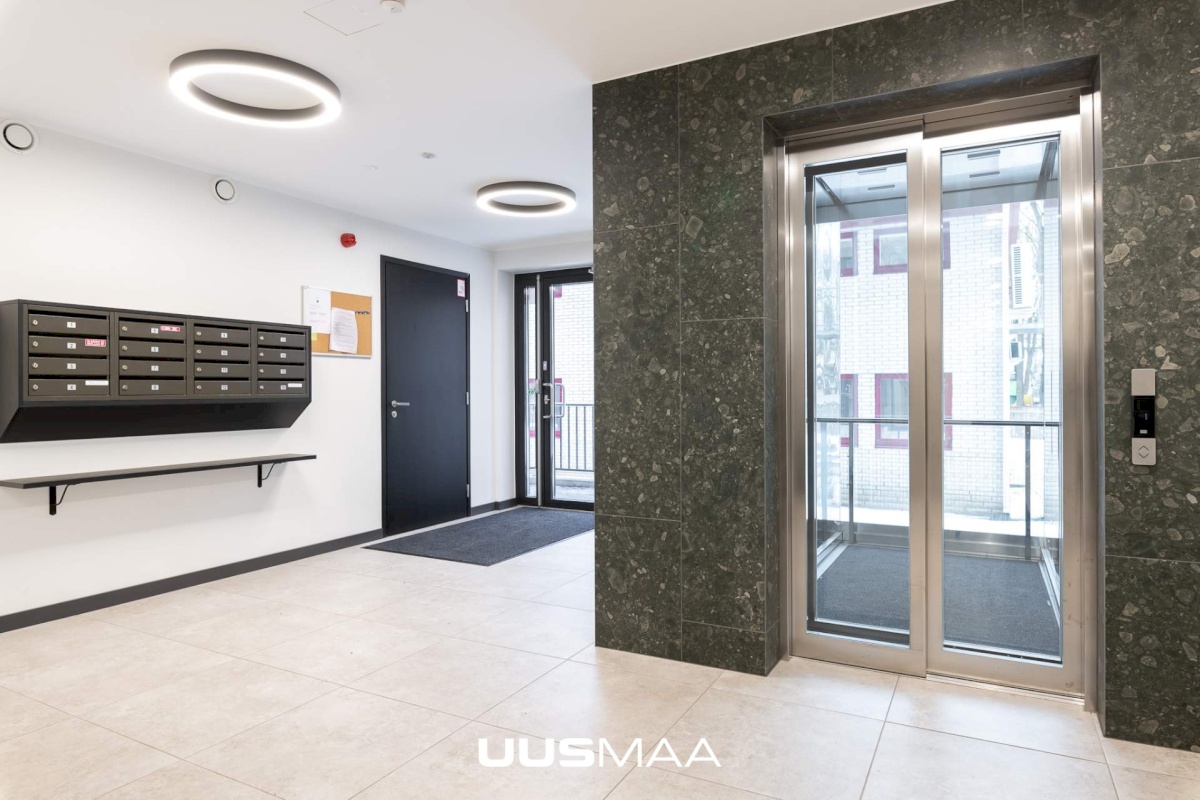 Tallinn, Kesklinna linnaosa, Pärnu mnt 127c