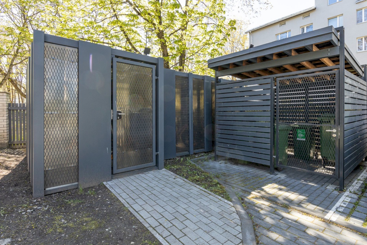 Tallinn, Kesklinna linnaosa, Pärnu mnt 127c