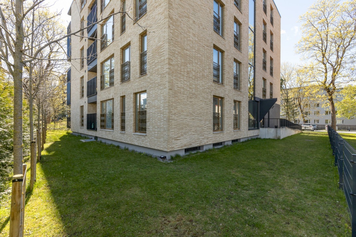 Tallinn, Kesklinna linnaosa, Pärnu mnt 127c