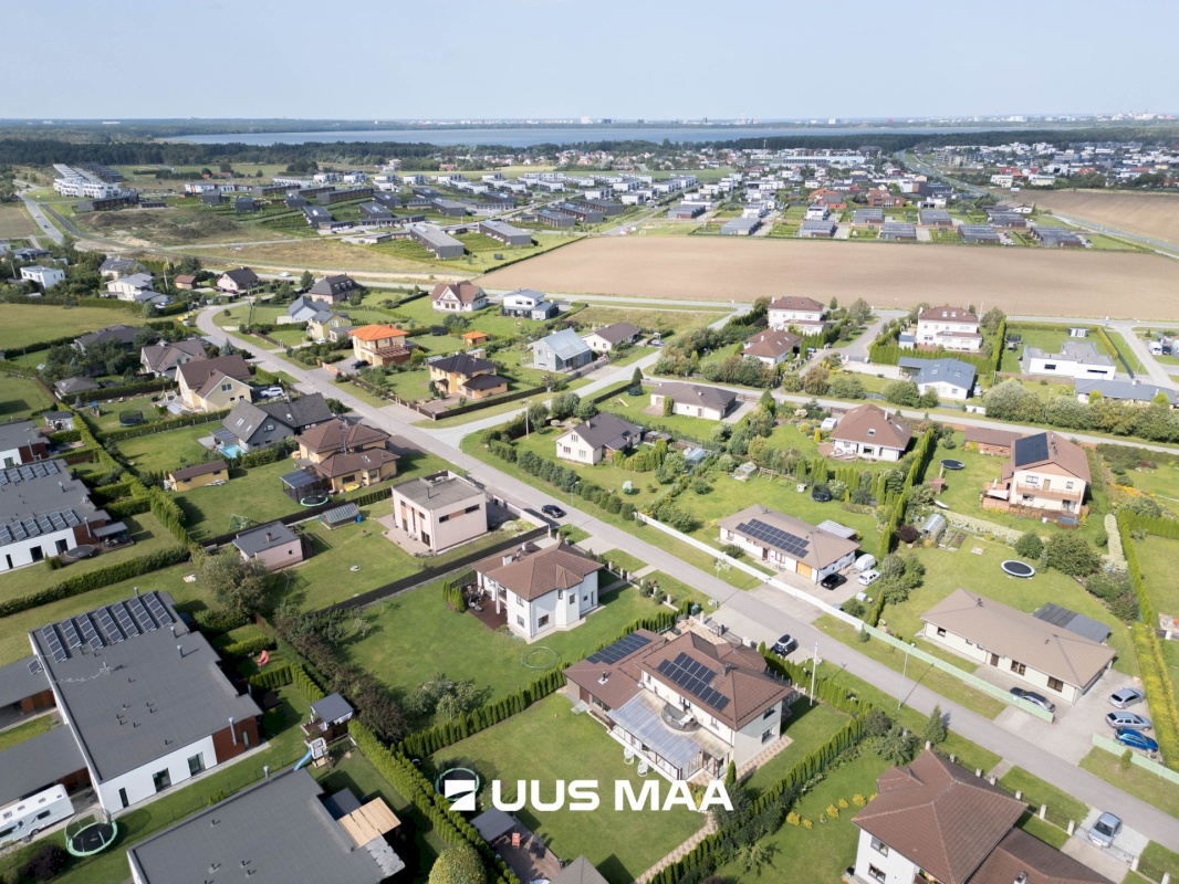 Rae vald, Järveküla, Männi tee 18