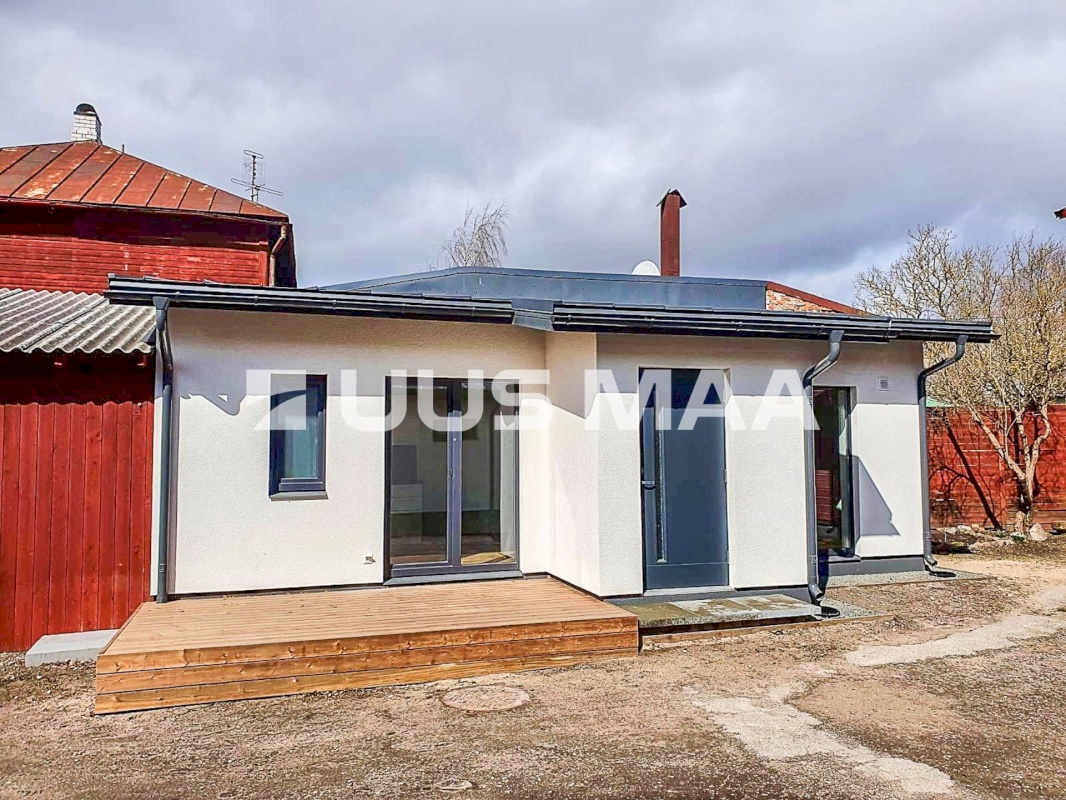 Pärnu linn, Pärnu linn, Kesklinn, Riia mnt 83/1