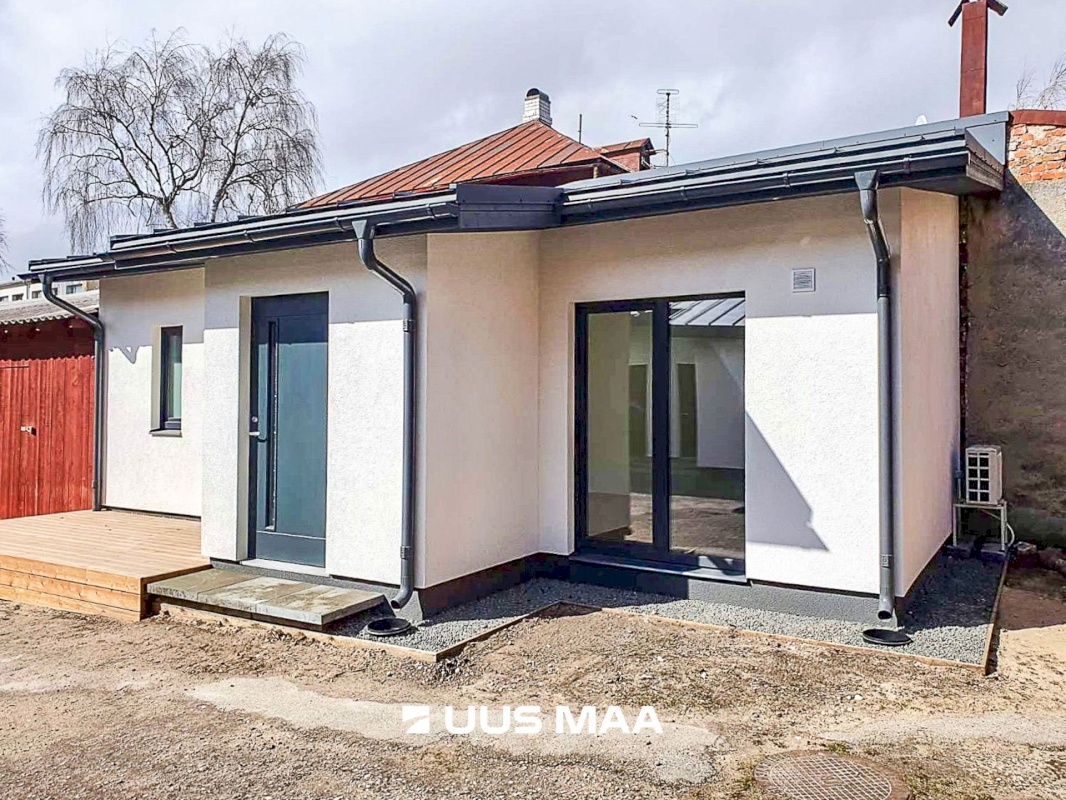 Pärnu linn, Pärnu linn, Kesklinn, Riia mnt 83/1