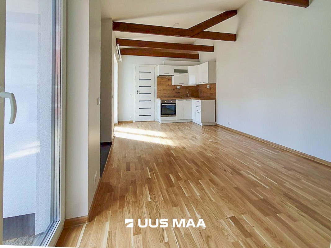 Pärnu linn, Pärnu linn, Kesklinn, Riia mnt 83/1