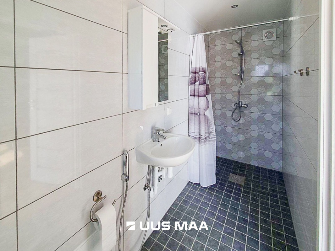 Pärnu linn, Pärnu linn, Kesklinn, Riia mnt 83/1