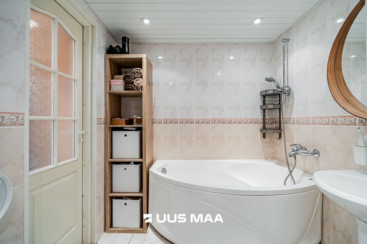 Tallinn, Lasnamäe linnaosa, Pikri tn 2