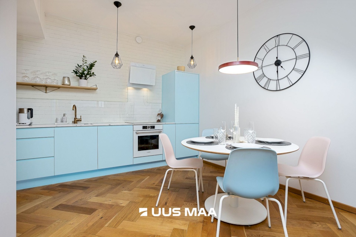 Tallinn, Kesklinna linnaosa, Roseni 9