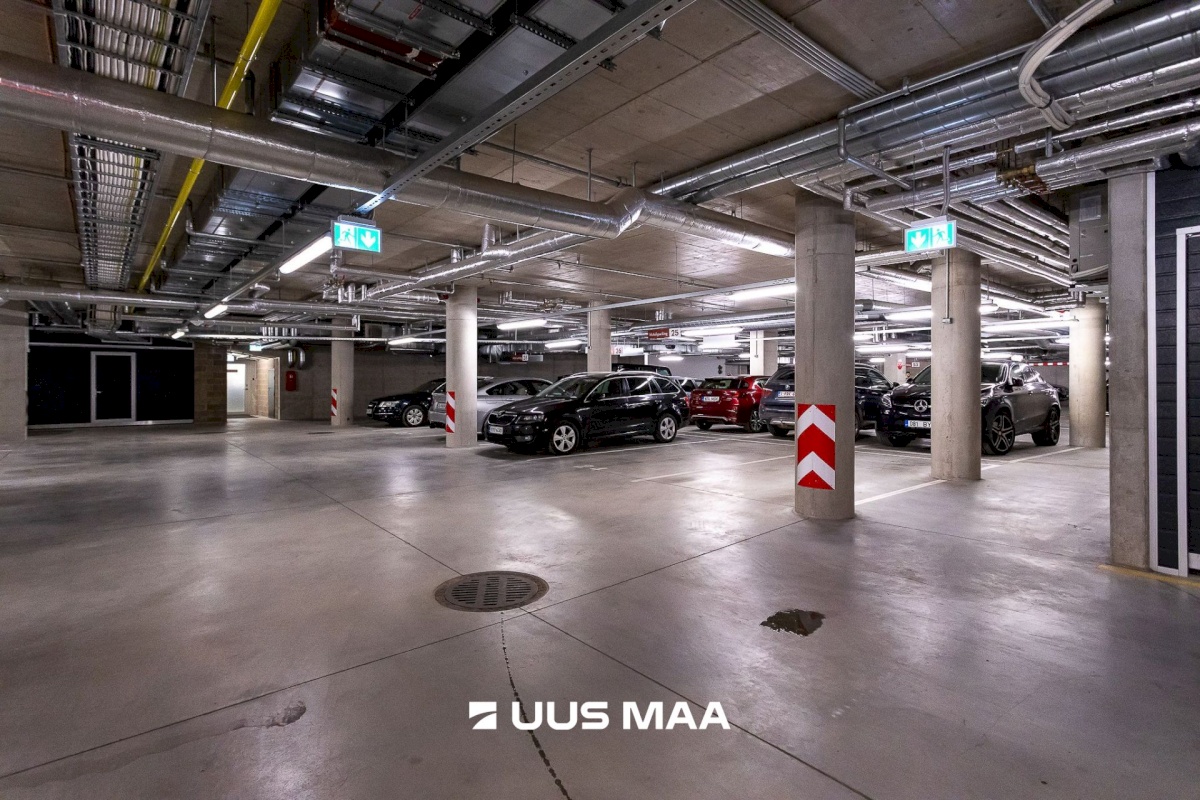 Tallinn, Kesklinna linnaosa, Roseni 9