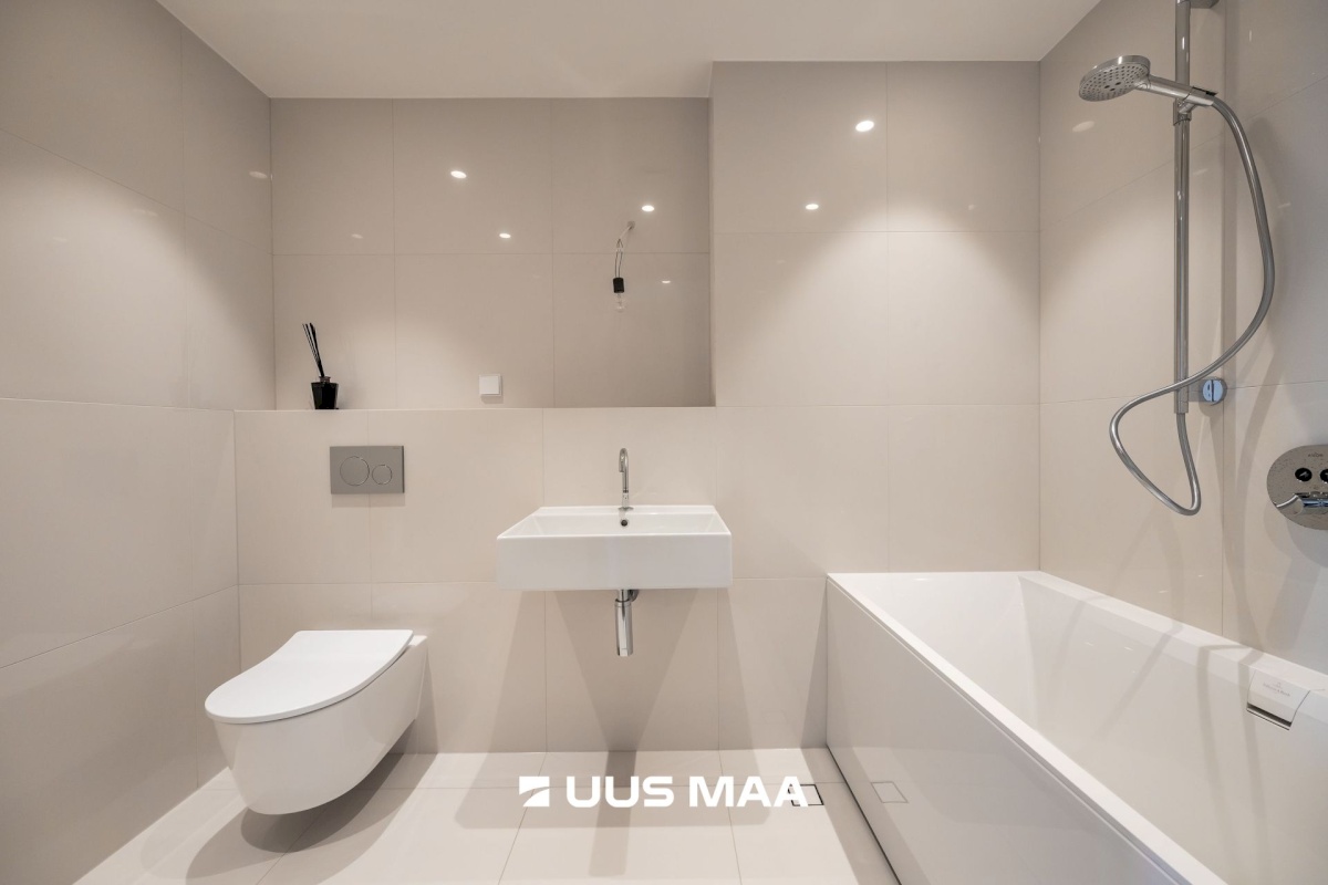 Tallinn, Põhja-Tallinna linnaosa, Kalamaja, Kalaranna 8/6