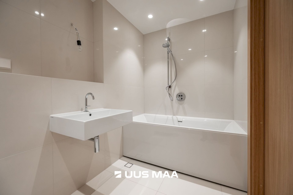 Tallinn, Põhja-Tallinna linnaosa, Kalamaja, Kalaranna 8/6