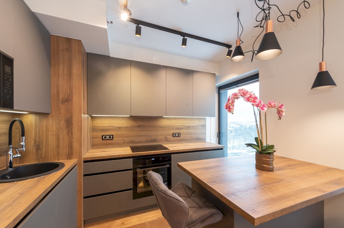 Tallinn, Kristiine linnaosa, Tondi, Seebi tn 1