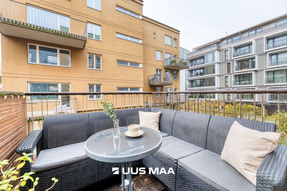 Tallinn, Kesklinna linnaosa, Kassisaba, C.R.Jakobsoni 7