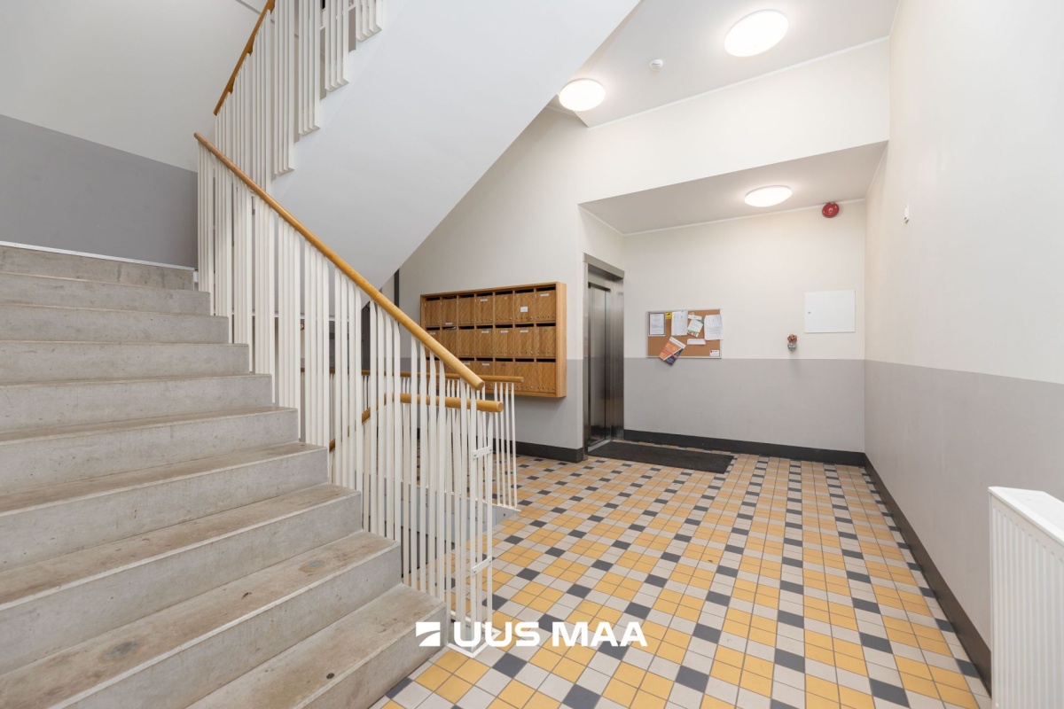 Tallinn, Kesklinna linnaosa, Kassisaba, C. R. Jakobsoni 7