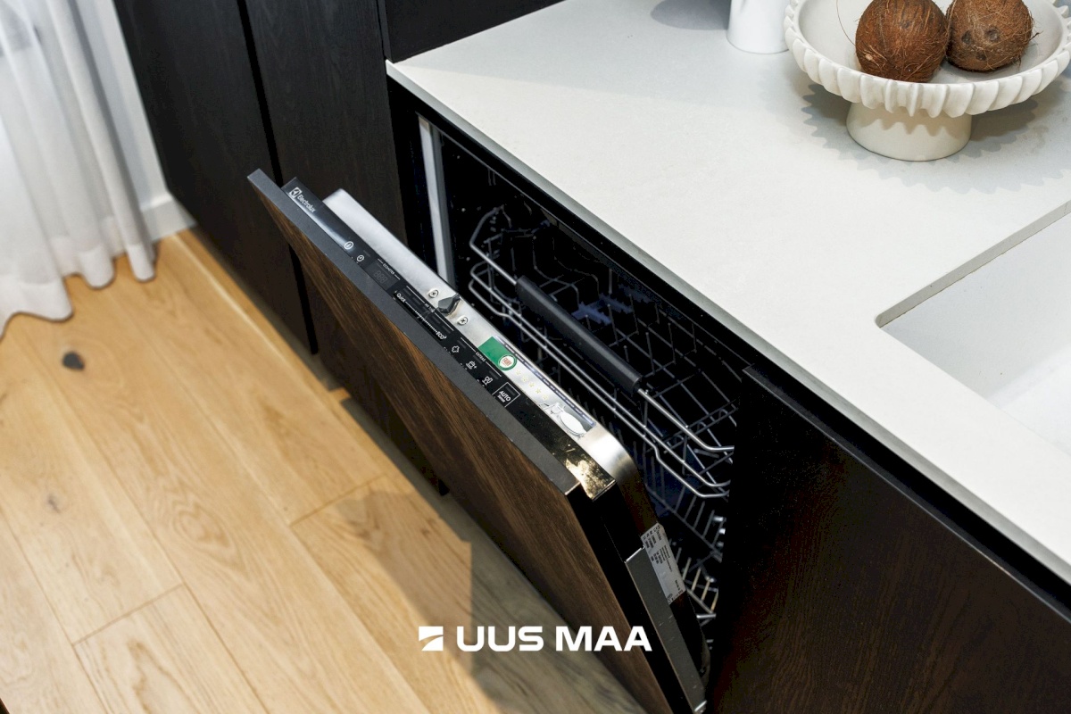 Tallinn, Põhja-Tallinna linnaosa, Kalamaja, Kopli 64