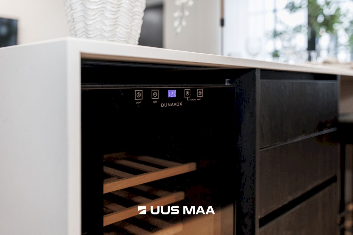 Tallinn, Põhja-Tallinna linnaosa, Kalamaja, Kopli 64