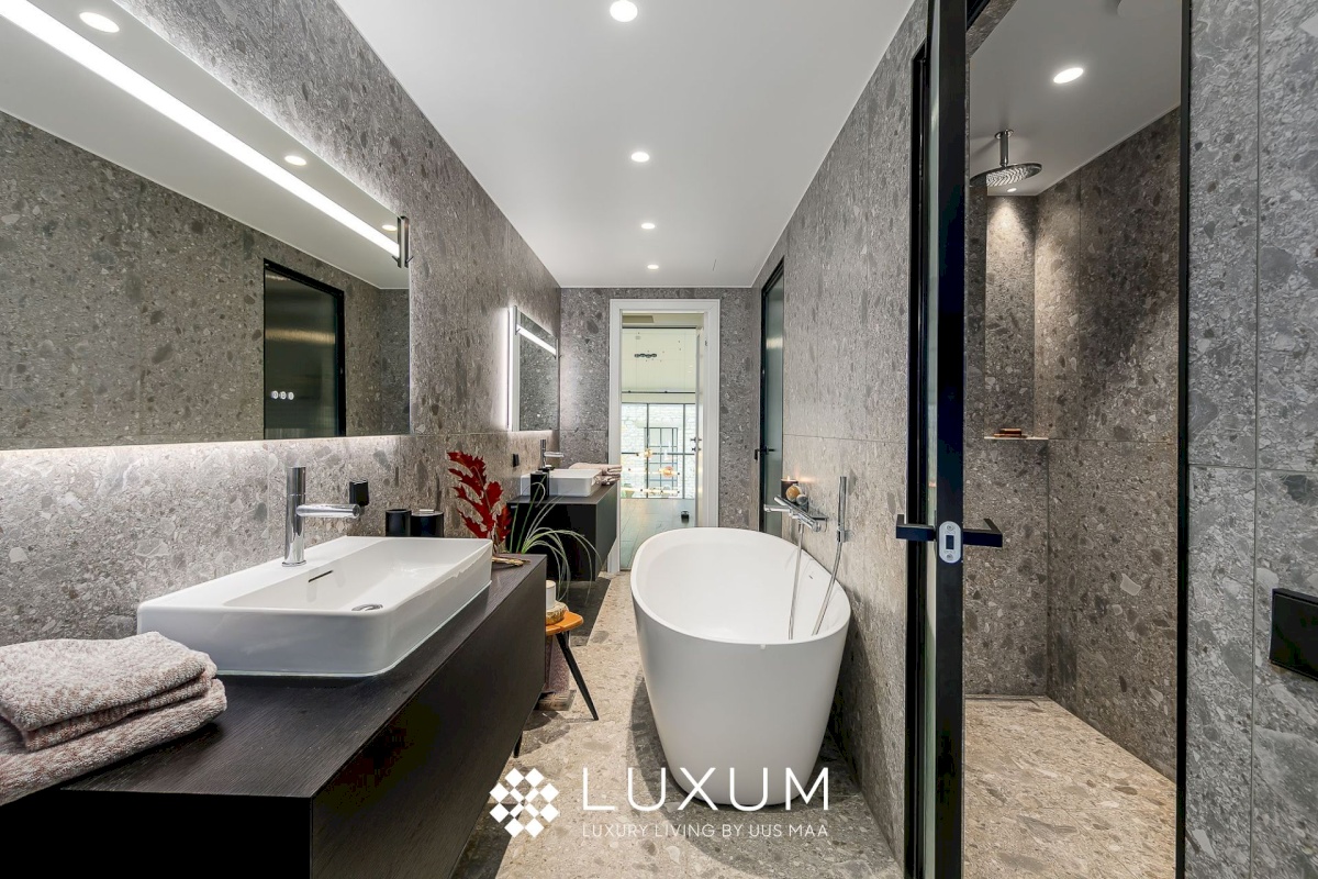 Tallinn, Põhja-Tallinna linnaosa, Kalamaja, Uus-Volta 9/1