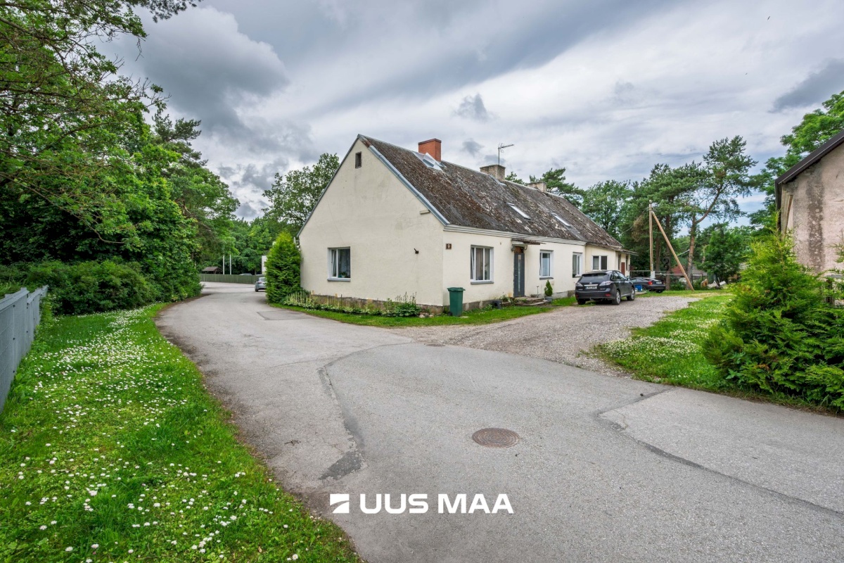 Lääne-Harju vald, Karjaküla alevik, Keila tee 9