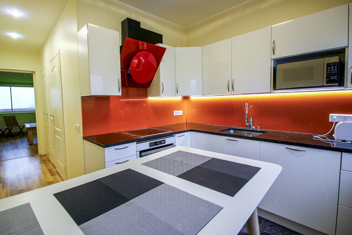 Pärnu linn, Pärnu linn, Mai, Mai tn 53