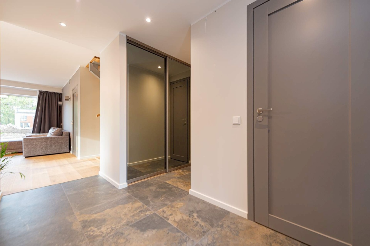 Anija vald, Kehra linn, Aia tn 2