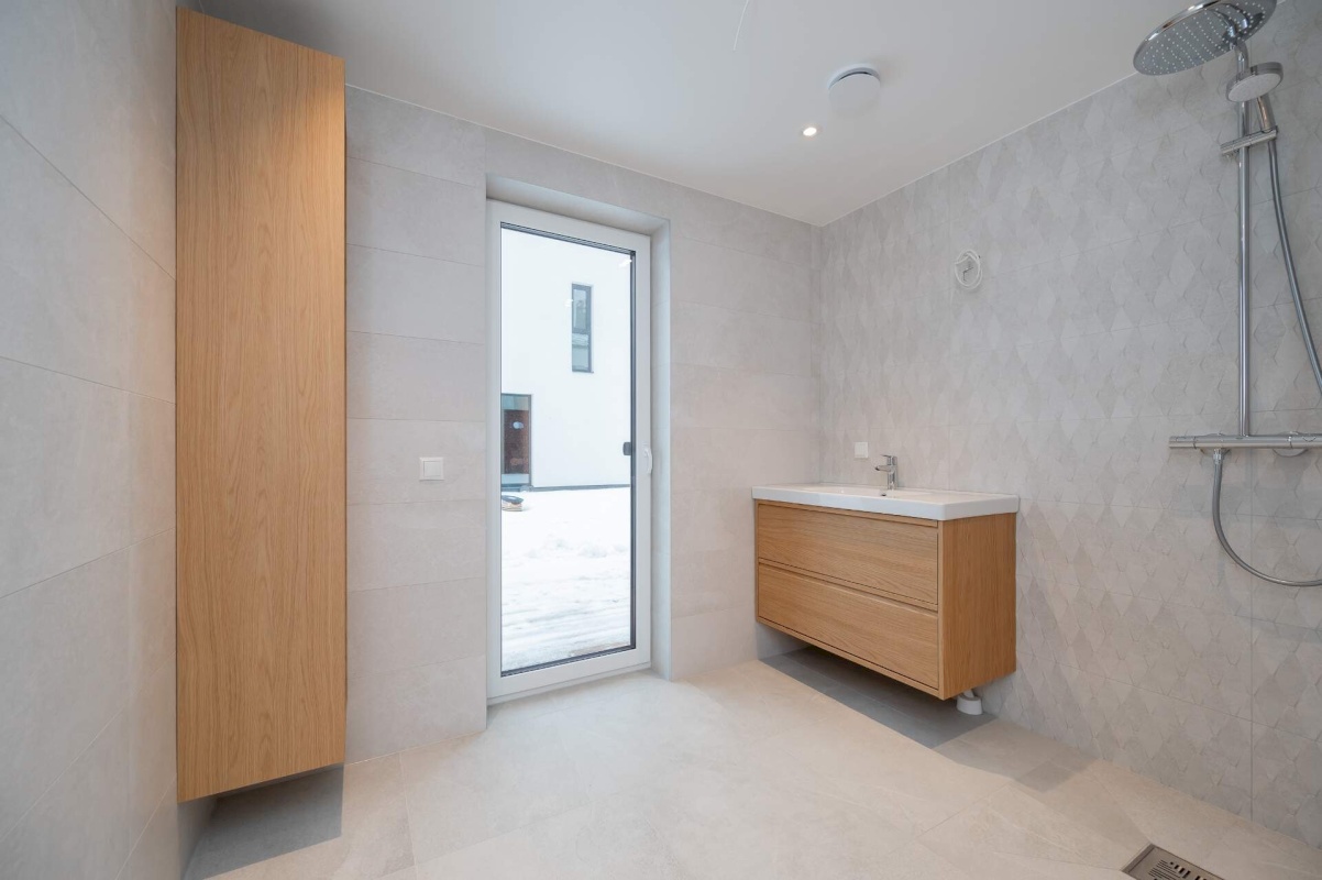 Anija vald, Kehra linn, Aia tn 4