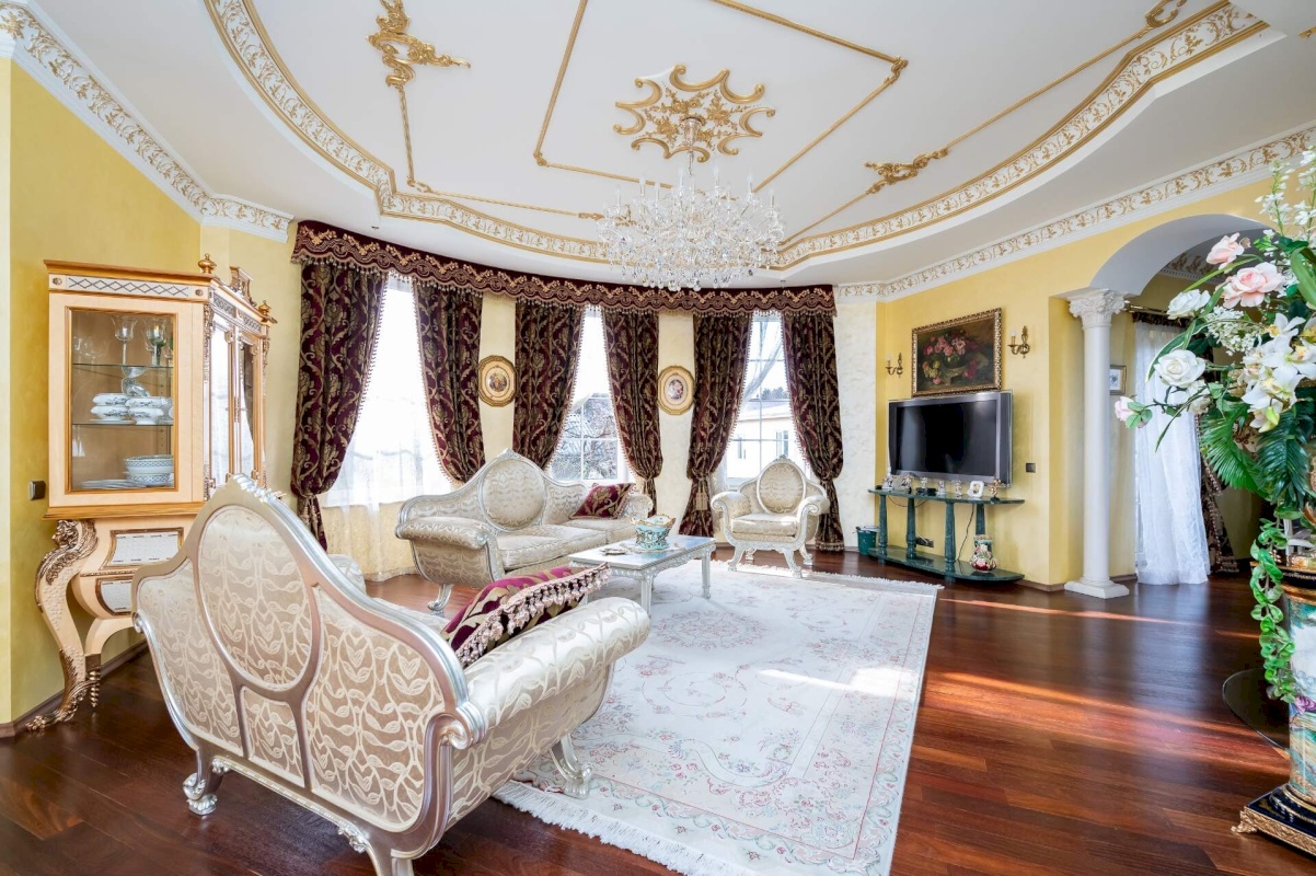 Tallinn, Pirita linnaosa, Kose, Kesalille tee 8