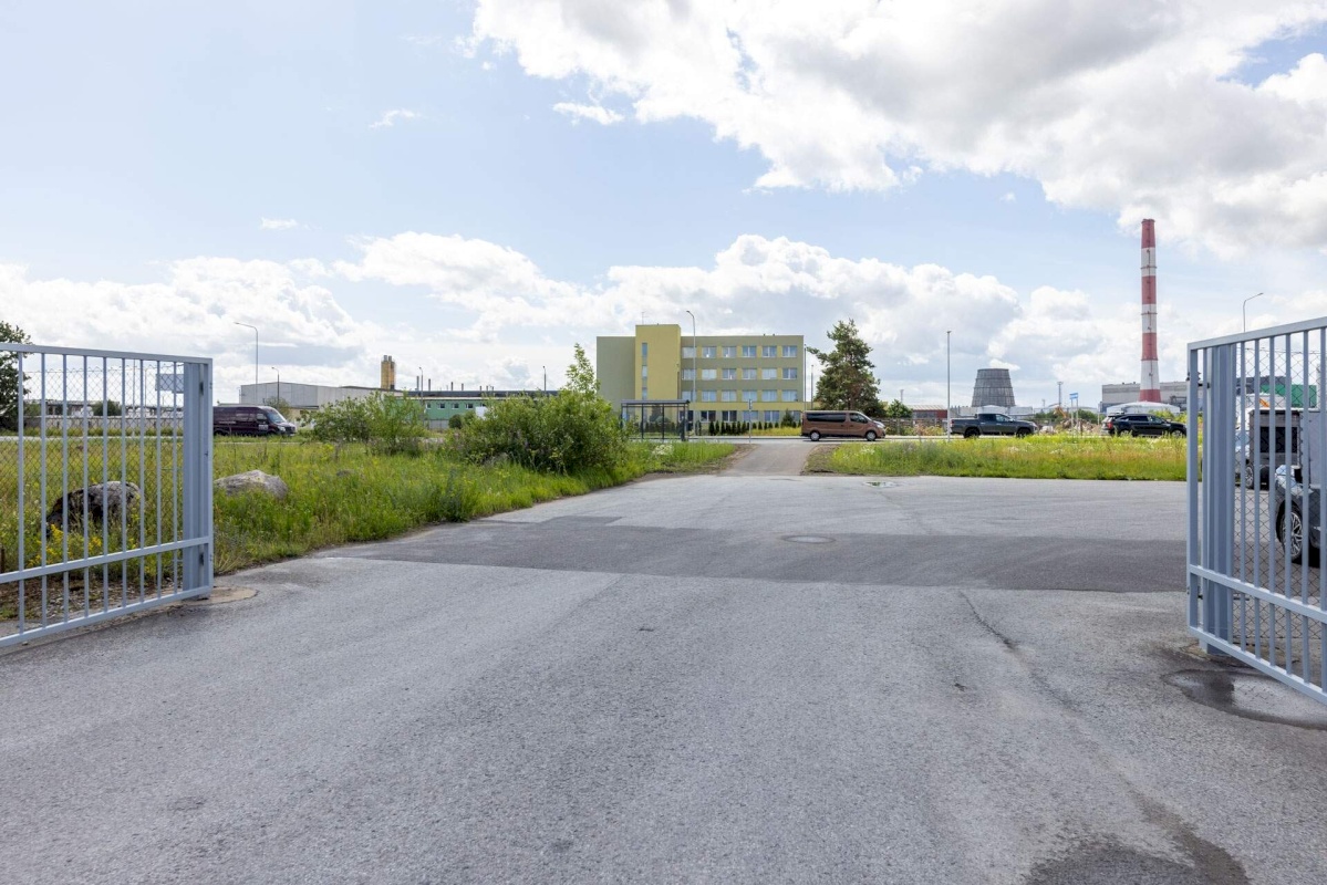 Maardu linn, Vana-Narva mnt