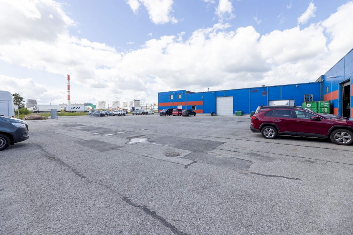 Maardu linn, Vana-Narva mnt