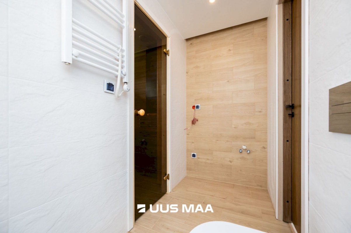 Lääne-Harju vald, Kloogaranna küla, Adruvahi tee 38