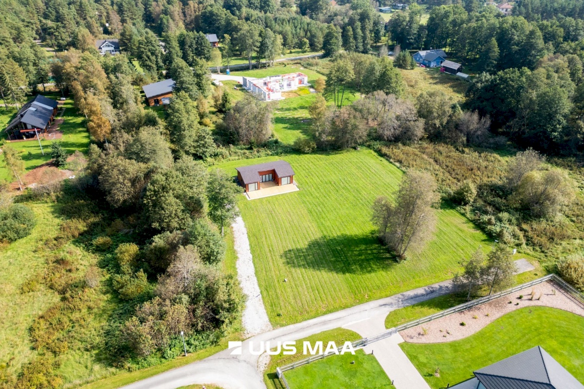 Lääne-Harju vald, Kloogaranna küla, Adruvahi tee 38