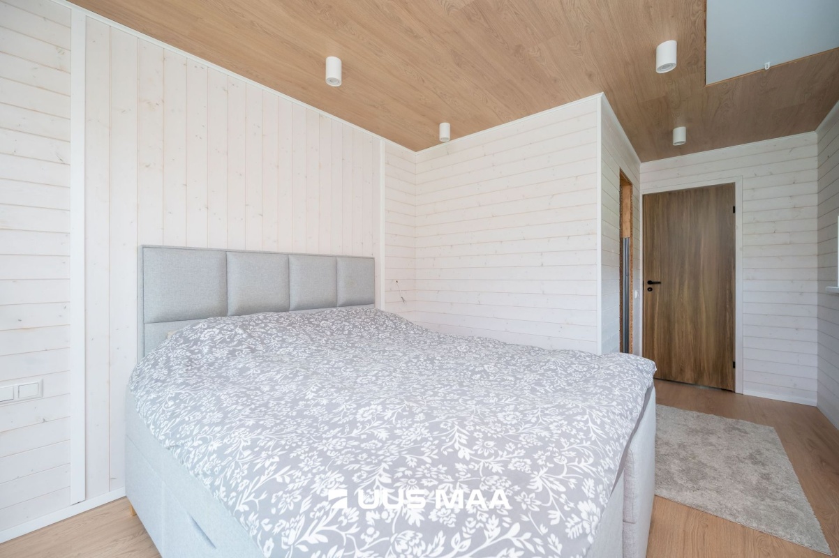 Lääne-Harju vald, Kloogaranna küla, Adruvahi tee 38