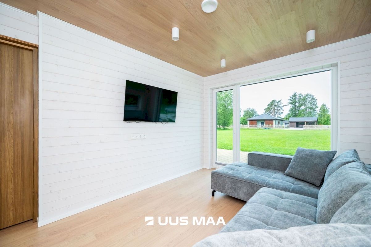 Lääne-Harju vald, Kloogaranna küla, Adruvahi tee 38