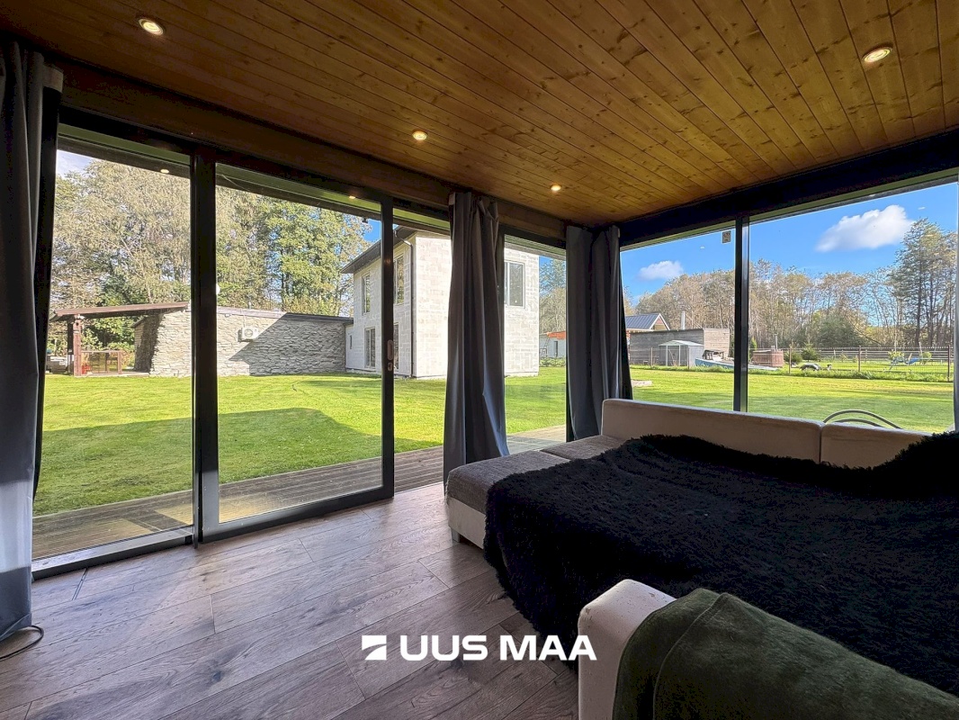 Lääne-Harju vald, Paldiski linn, Mõisahärra põik 10