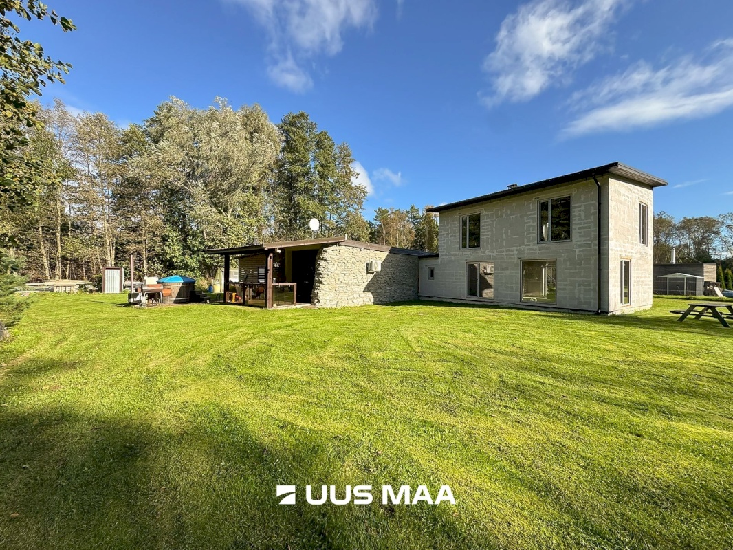 Lääne-Harju vald, Paldiski linn, Mõisahärra põik 10