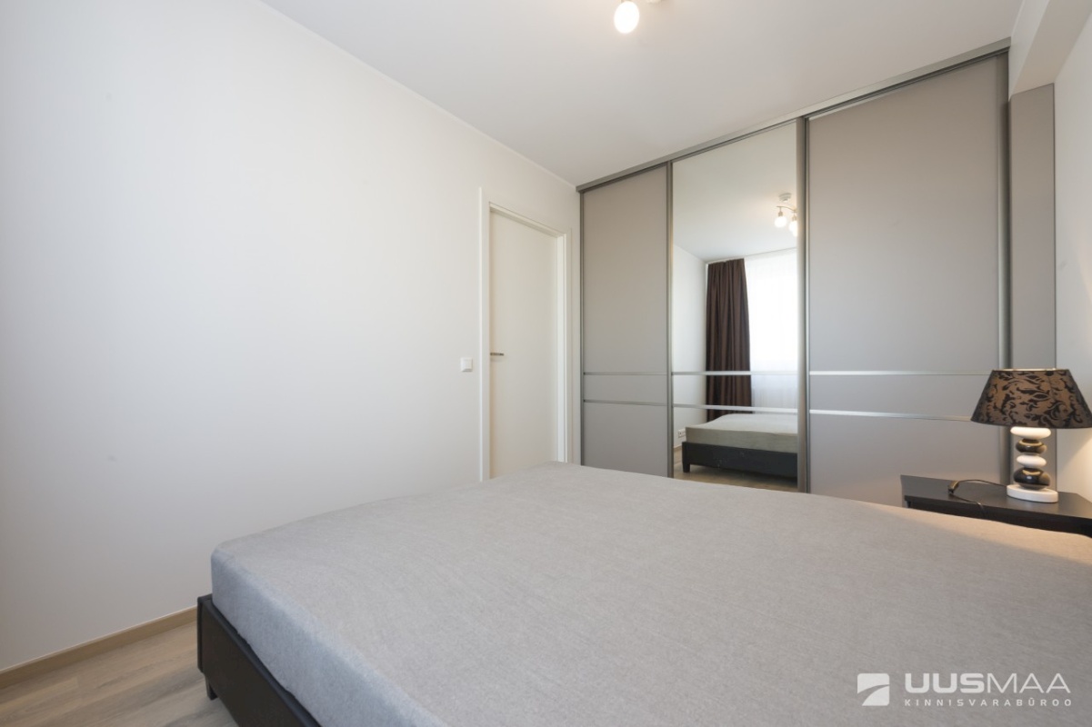 Tallinn, Lasnamäe linnaosa, Mustakivi, Mustakivi tee 25