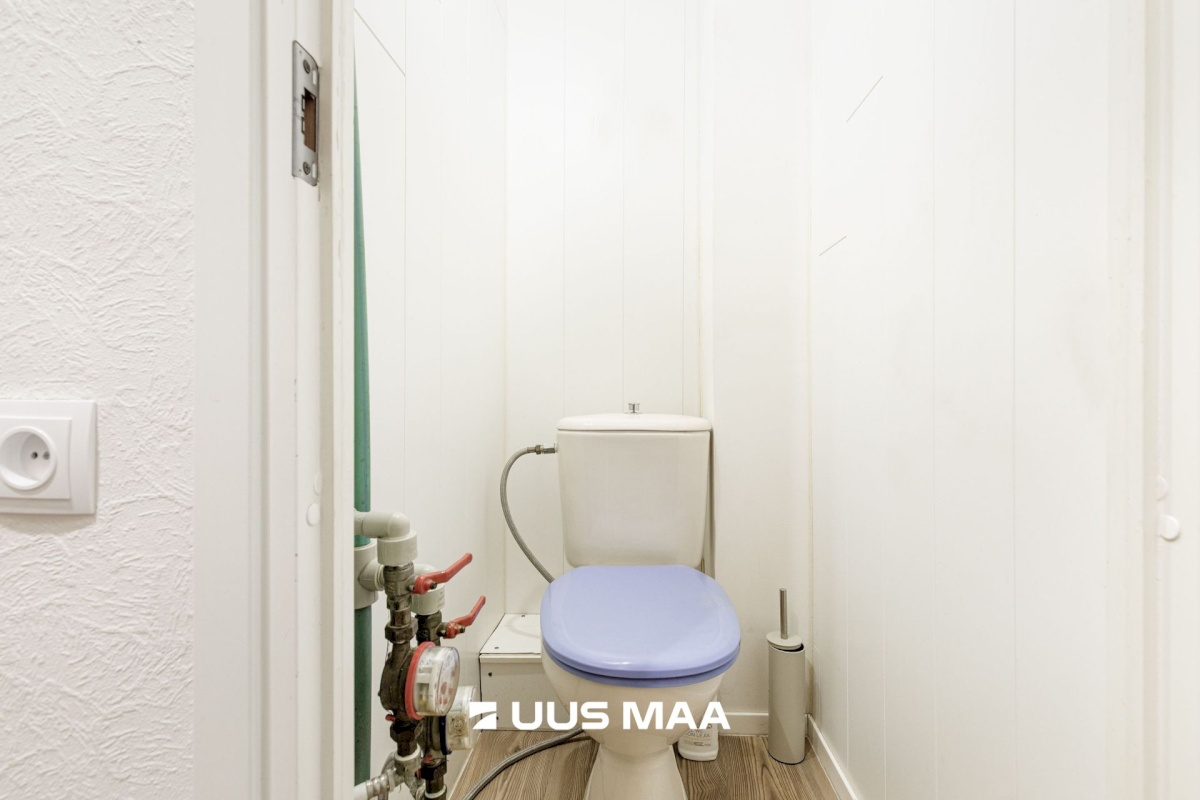 Tallinn, Lasnamäe linnaosa, Võru 8