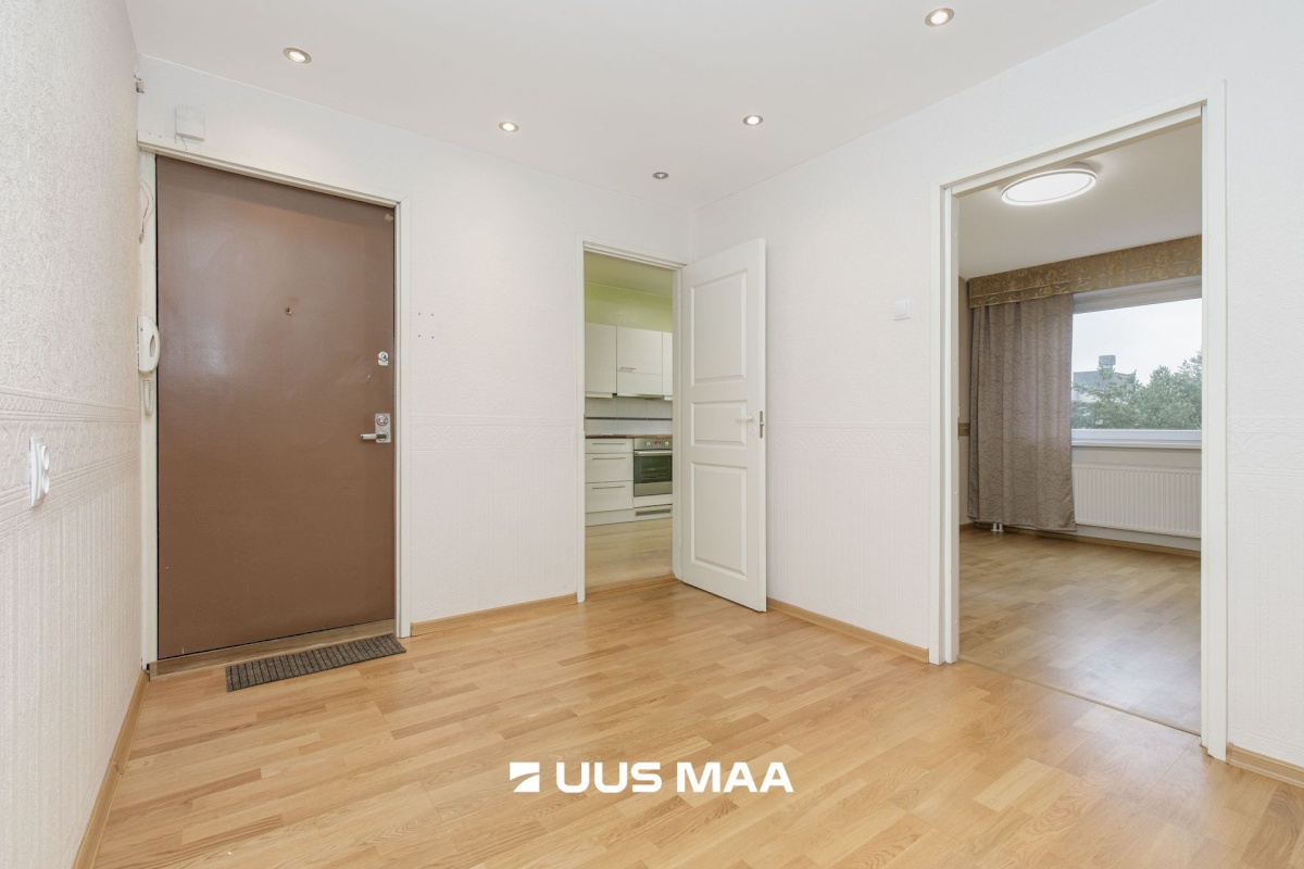 Tallinn, Lasnamäe linnaosa, Võru 8