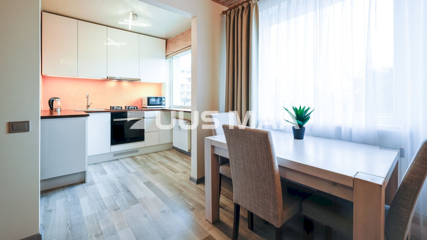 Tallinn, Mustamäe linnaosa, J. Sütiste tee 9