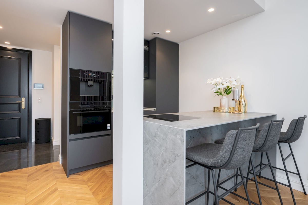 Tallinn, Kesklinna linnaosa, Südalinn, V.Reimani 8