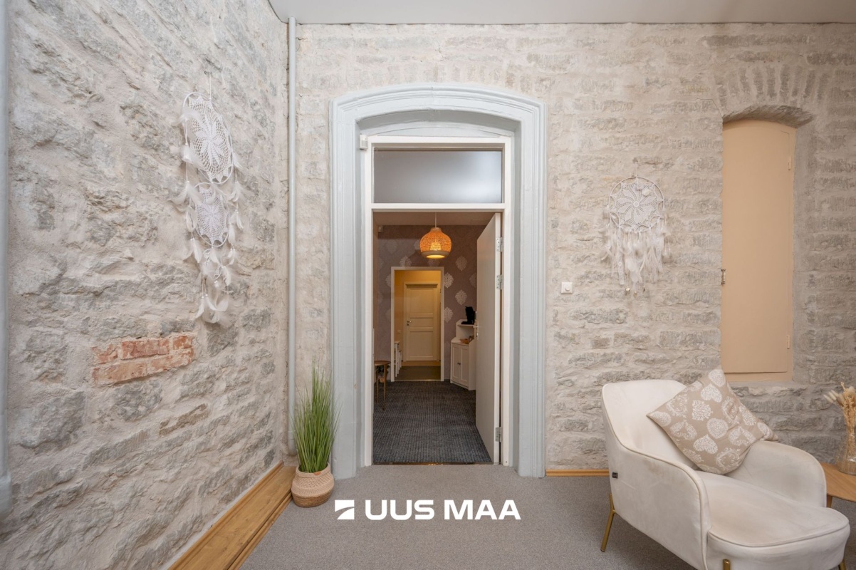 Tallinn, Kesklinna linnaosa, Kitseküla, Pärnu mnt 102