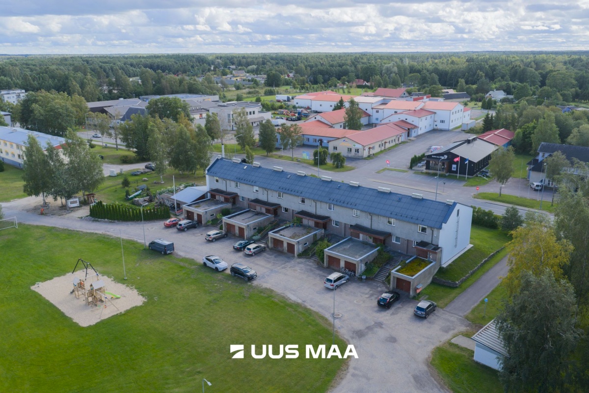 Hiiumaa vald, Kärdla linn, Heltermaa mnt 15
