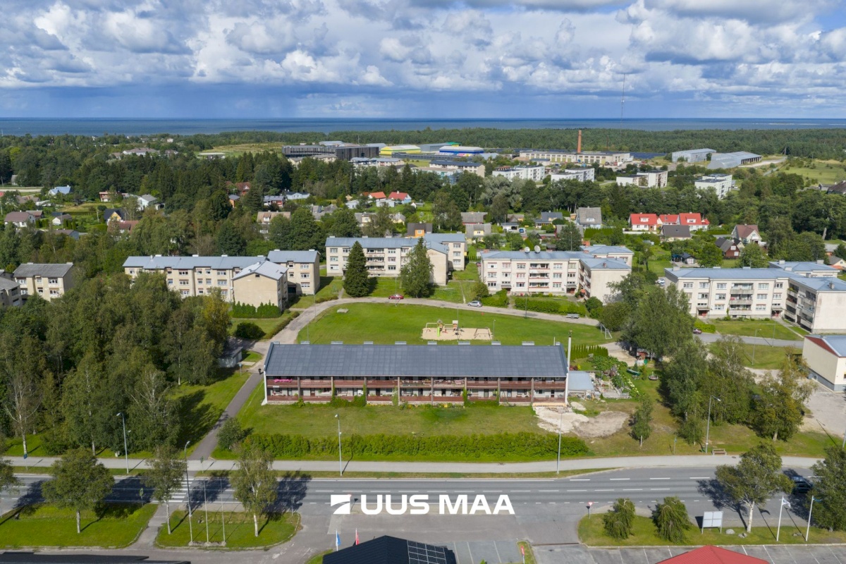 Hiiumaa vald, Kärdla linn, Heltermaa mnt 15