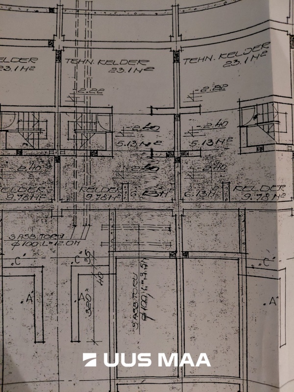 Hiiumaa vald, Kärdla linn, Heltermaa mnt 15